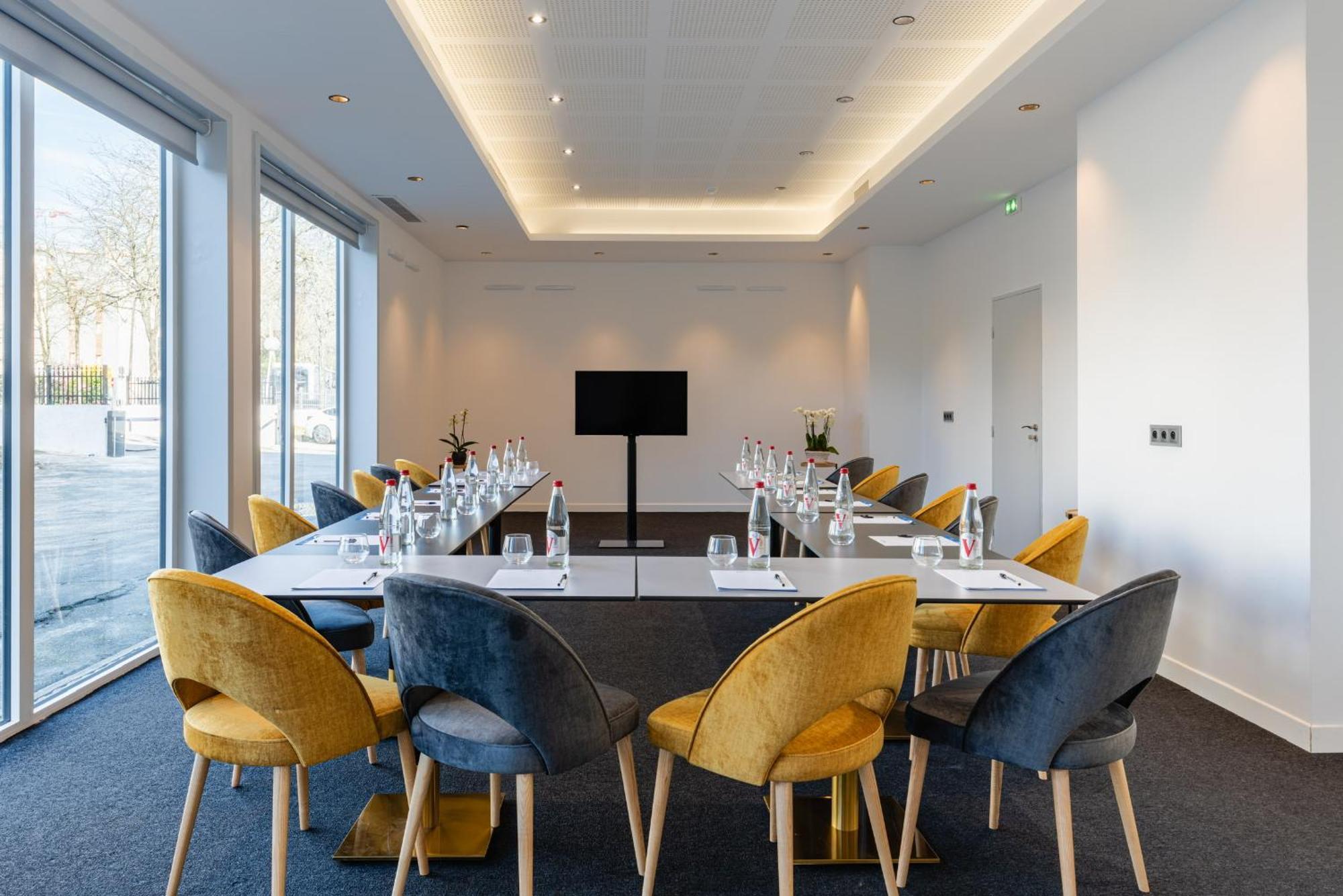 Brit Hotel Privilege Paris Rosny-Sous-Bois Exterior photo